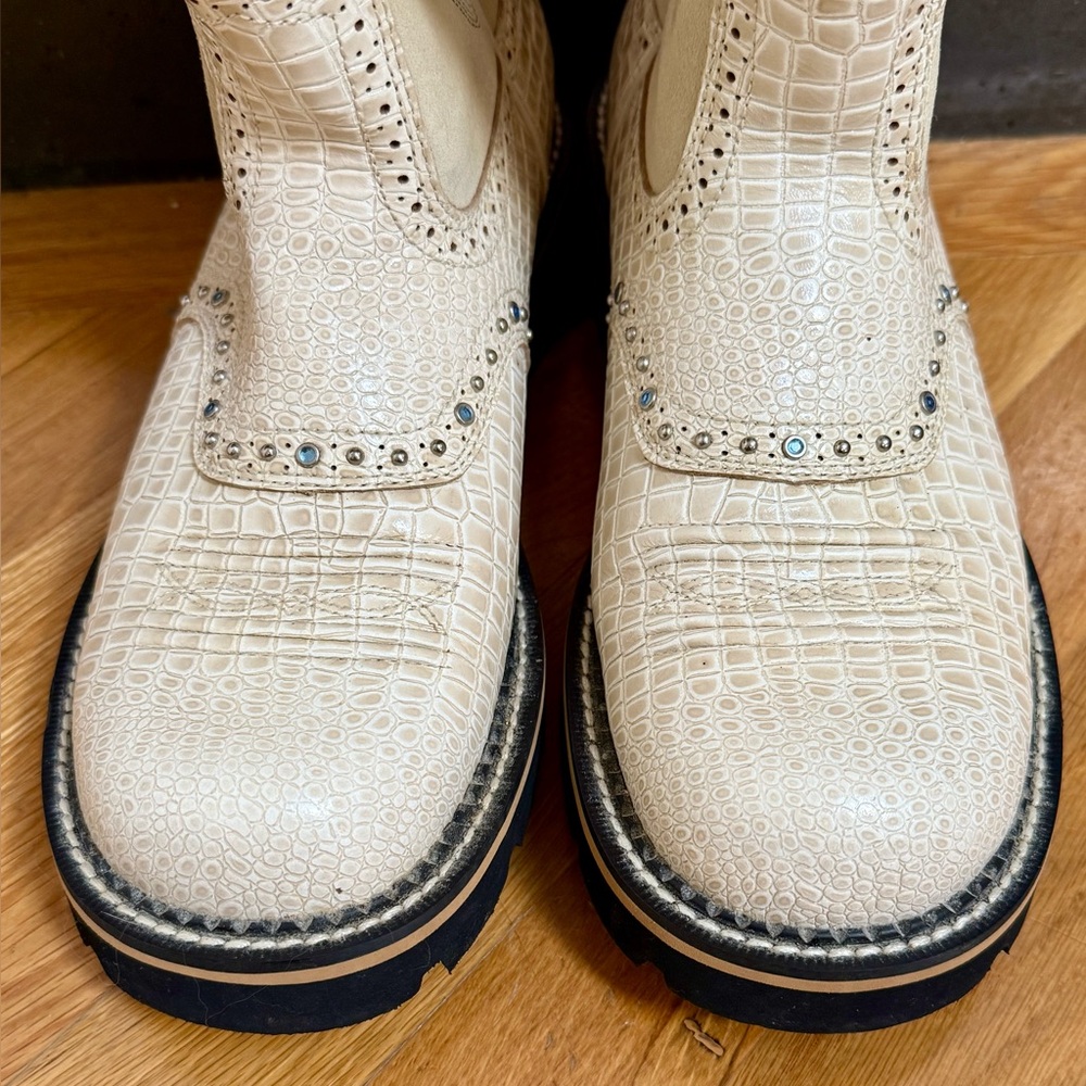 ARIAT Hearts Cowboy Cowgirl Boots FATBOY BABY BUCK Cream Bone Gator Leather - Picture 11 of 17